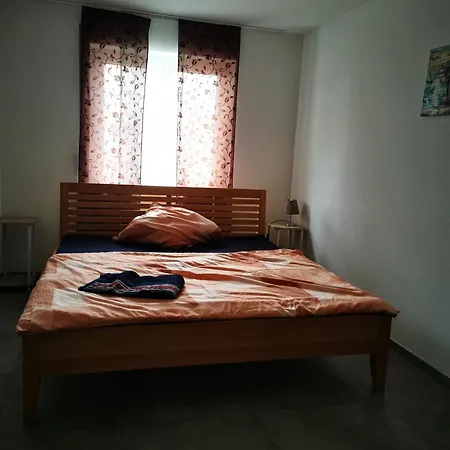 Casa Friedolin Mit Eigenem Bad & Zugang Zu Kueche Und Wohnzimmer * פרידריכסהאפן